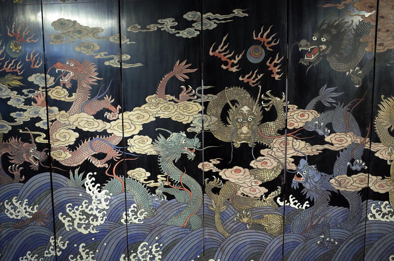 Dragon paintings on a folding door